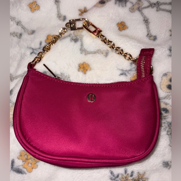 Like new lululemon athletica Pink Chain mini coin pouch Bag - Picture 2 of 6
